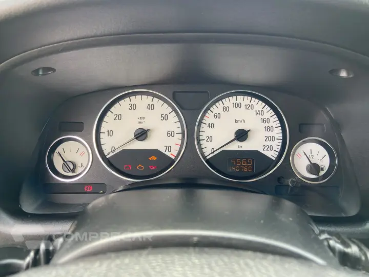 ASTRA 2.0 MPFI Advantage 8V