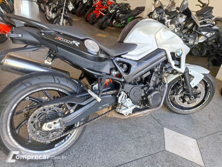 F 800 R