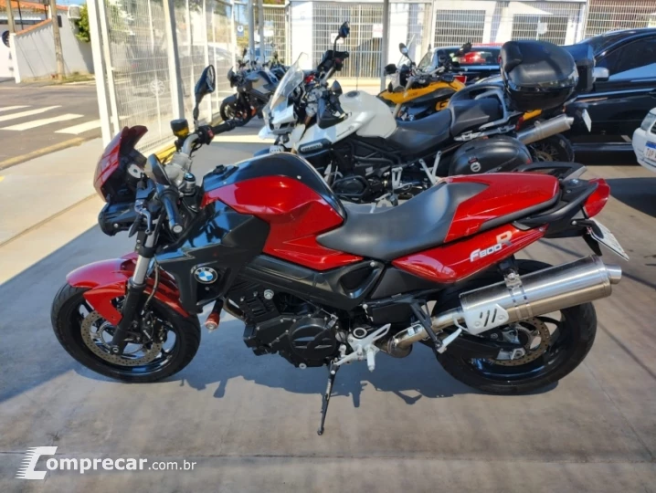 F 800