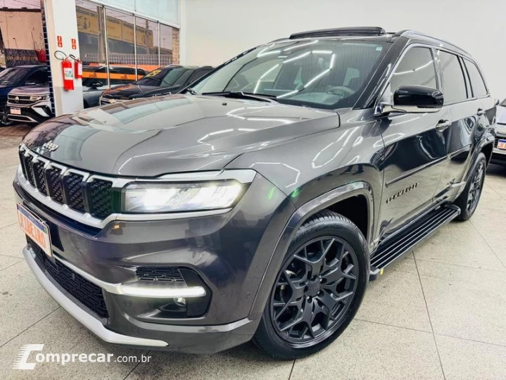 COMMANDER OVERLAND T270 1.3 TB FLEX AUT