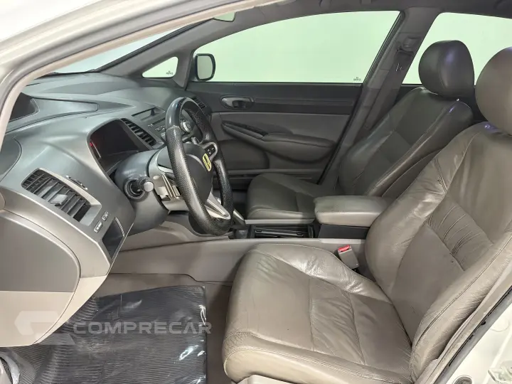CIVIC 1.8 LXL 16V