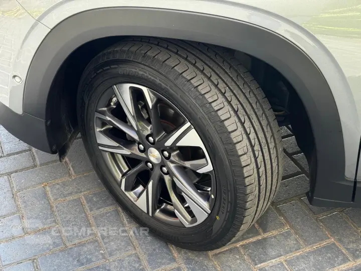 TRACKER 1.2 Turbo Premier