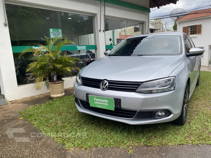 JETTA 2.0 TSI Highline 211cv