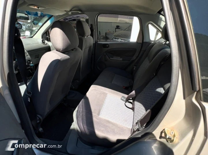 FIESTA 1.6 MPI Trend Sedan 8V