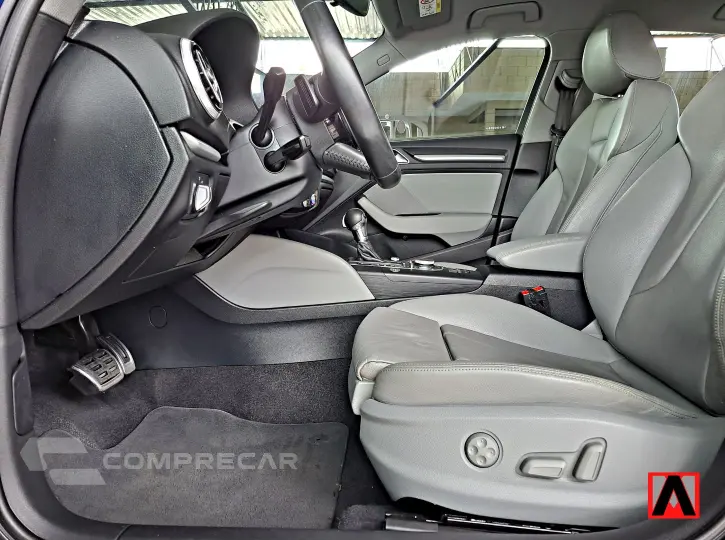 A3 1.4 TFSI Sedan Prestige Plus 25 Anos