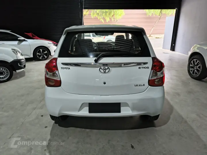 ETIOS 1.5 XLS 16V