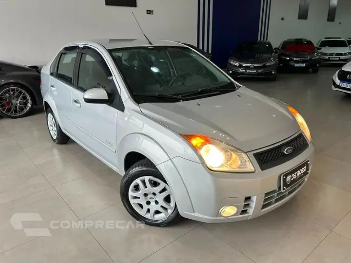 FIESTA SEDAN 1.6