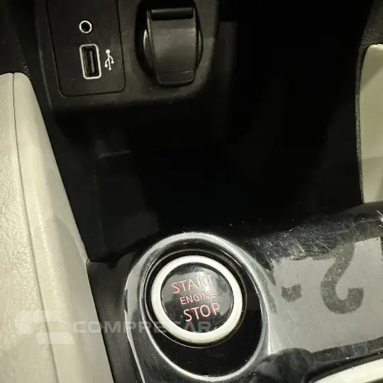 VERSA V-DRIVE Premium 1.6 16v Flex Aut.