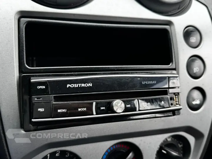 FIESTA 1.6 MPI Class Sedan 8V