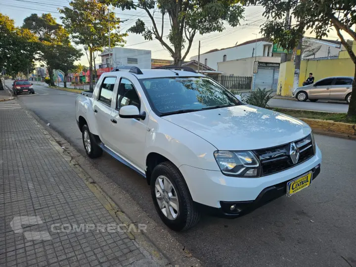 DUSTER OROCH 1.6 16V Expression