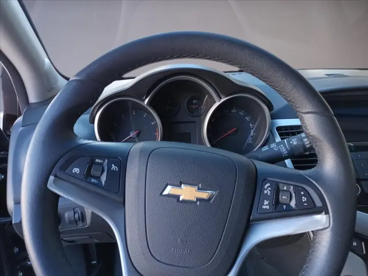 CRUZE 1.8 LT 16V FLEX 4P MANUAL