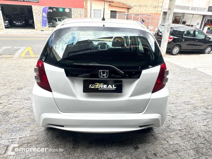 Fit LX 1.4/ 1.4 Flex 8V/16V 5p Mec.