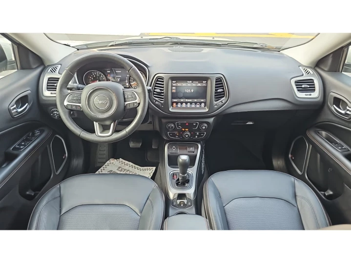 COMPASS 2.0 16V FLEX LONGITUDE AUTOMÁTICO