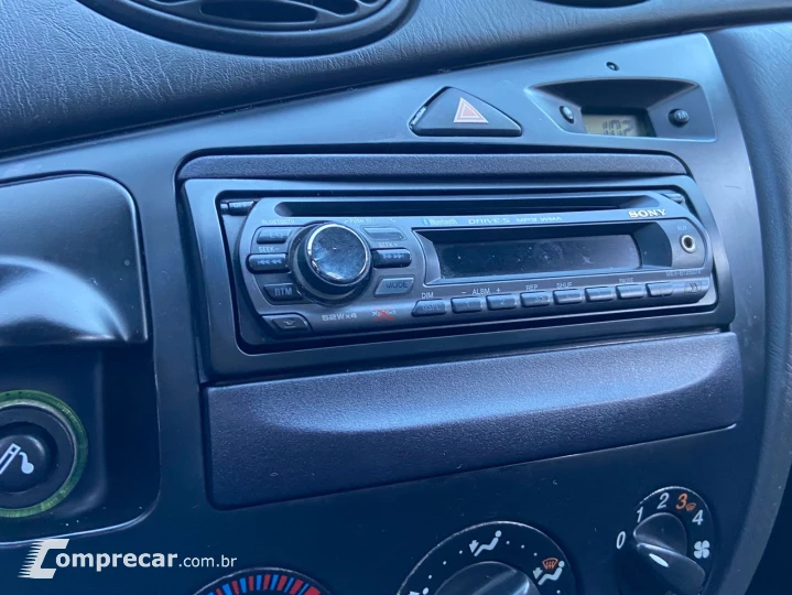 FOCUS 1.6 8V