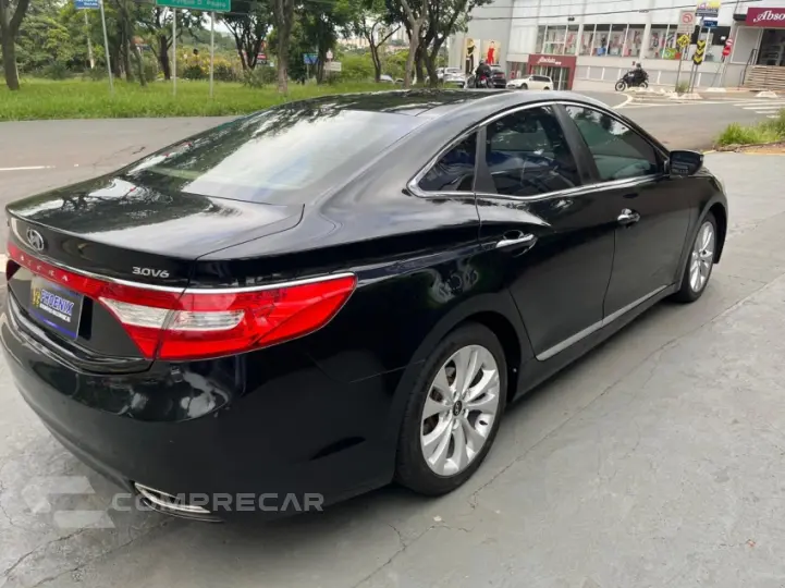 AZERA 3.0 MPFI GLS V6 24V