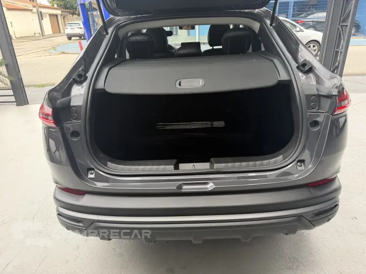 FASTBACK 1.0 TURBO 200 FLEX CVT