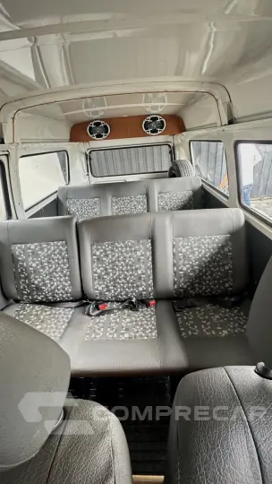 Kombi 1.4 FLEX STD 9 LUGARES