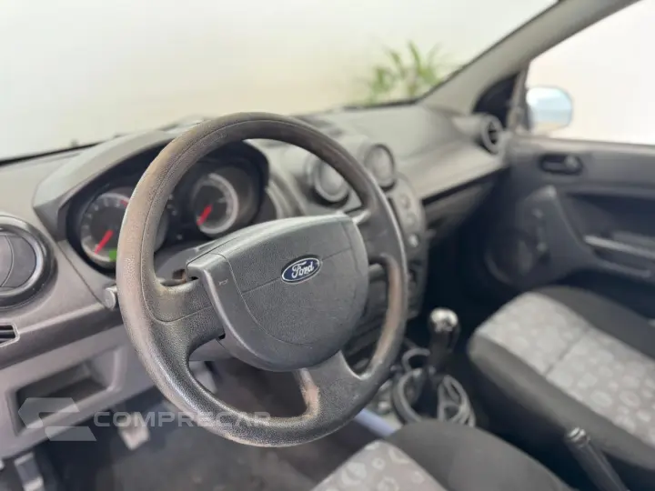 FIESTA 1.0 MPI Class Hatch 8V