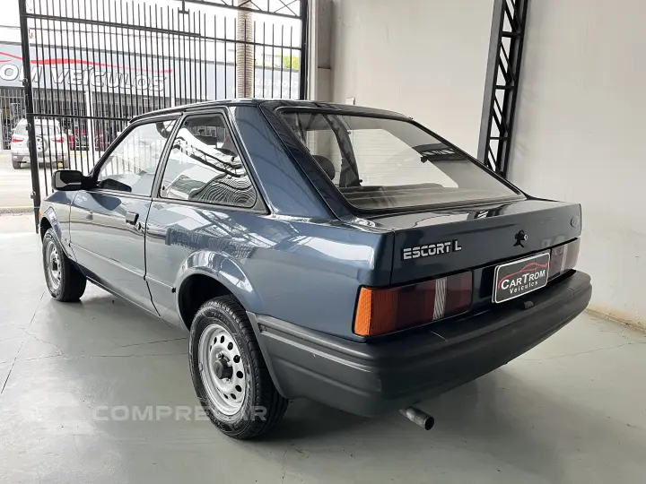 ESCORT L
