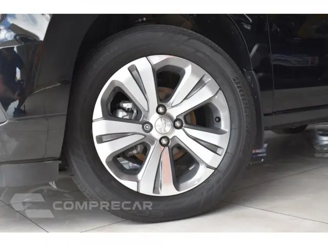 SPIN - 1.8 PREMIER 8V 4P AUTOMÁTICO