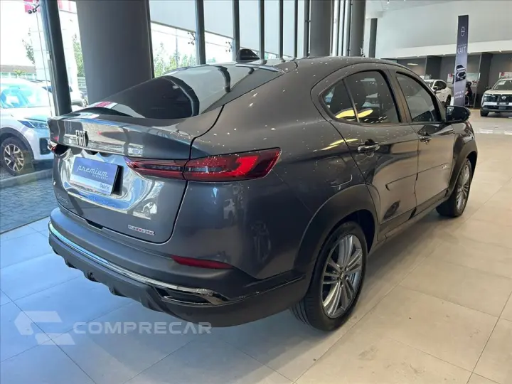 FASTBACK 1.0 TURBO 200 FLEX CVT