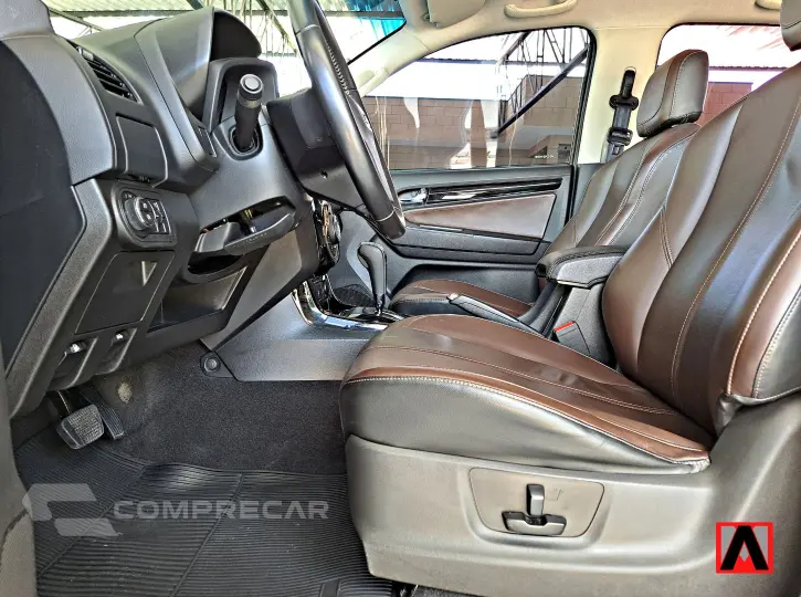 S10 2.8 16V Turbo High Country CD 4X4