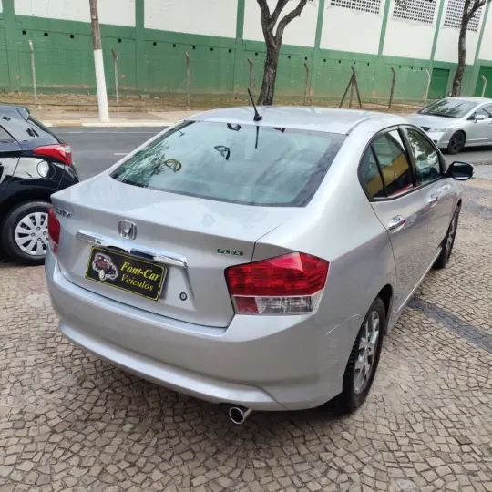 CITY Sedan EX 1.5 Flex 16V 4p Mec.