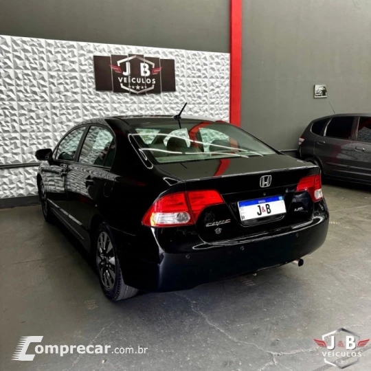 CIVIC 1.8 LXL 16V