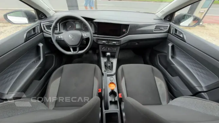 Polo Hatch 1.0 4P MPI TRACK