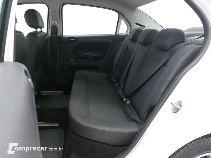 VOYAGE 1.0 12V MPI TOTALFLEX 4P MANUAL