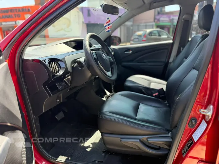 ETIOS 1.5 X Sedan 16V