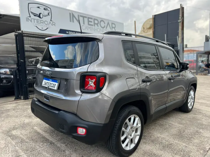 RENEGADE 1.8 16V Sport