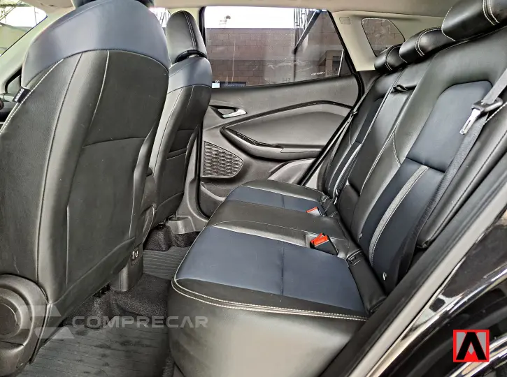 TRACKER 1.2 Turbo Premier