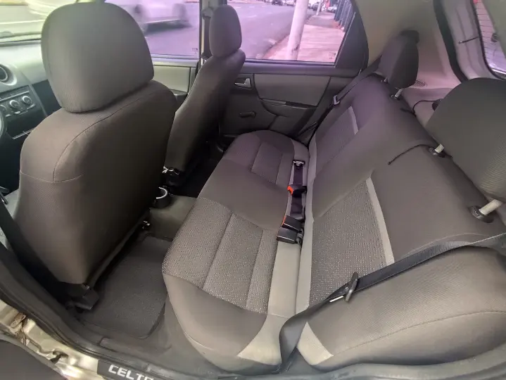 CELTA 1.0 MPFI LT 8V