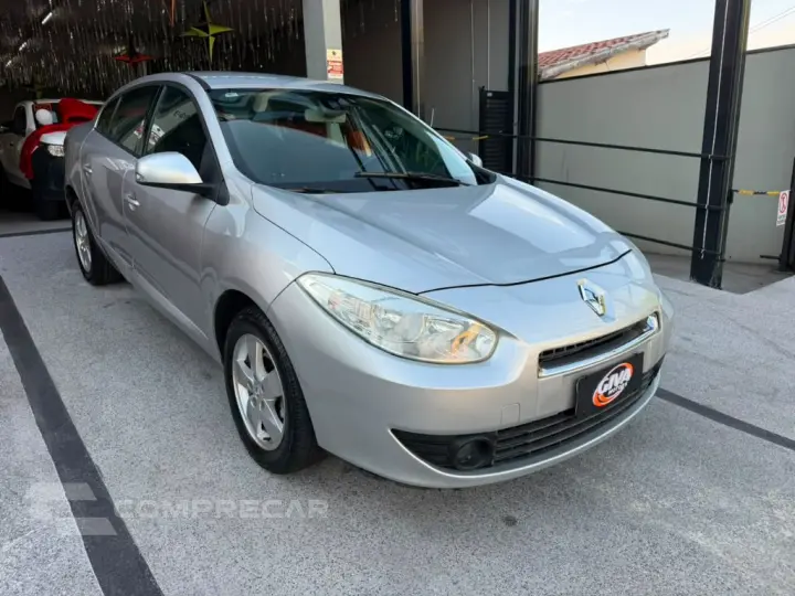 FLUENCE Sed. Dynamique 2.0 16V FLEX Mec.