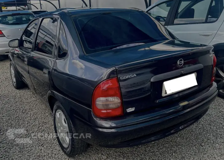 Corsa Sedan 1.0 4P WIND