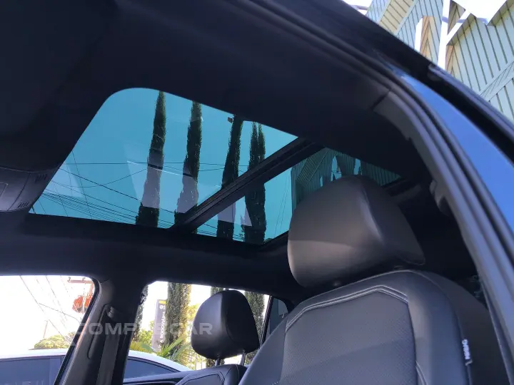 T-Cross 1.4 250 Tsi Total Flex Highline Automático