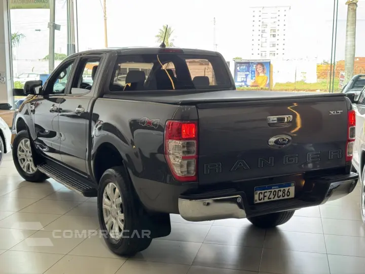 Ranger 3.2 20V XLT 4X4 CABINE DUPLA TURBO DIESEL AUTOMÁTICO