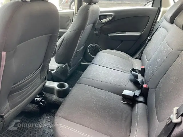 GRAND SIENA - 1.4 MPI ATTRACTIVE 8V 4P MANUAL