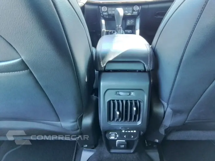 COMMANDER 1.3 T270 TURBO FLEX LIMITED AT6