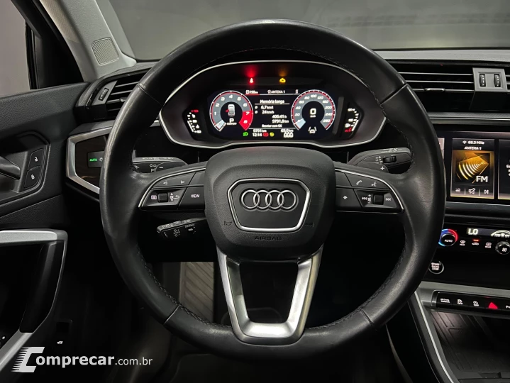 Q3 2.0 40 TFSI GASOLINA SPORTBACK PERFORMANCE QUATTRO TIPTRO