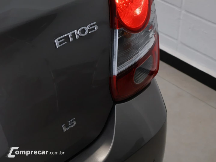 ETIOS 1.5 X Plus 16V
