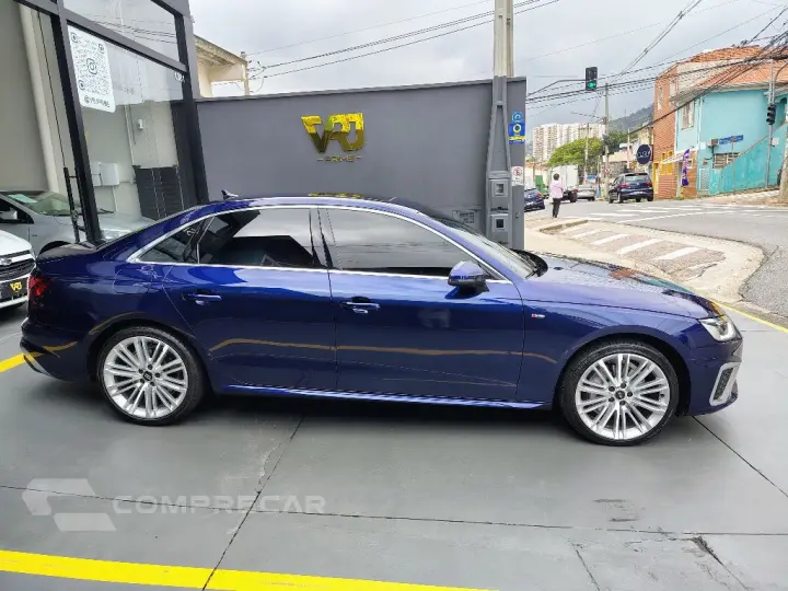 A4 S Line 2.0  TFSI 204cv S Tonic