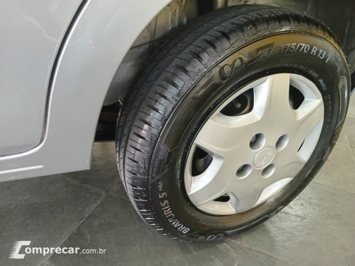 CELTA 1.0 MPFI LT 8V
