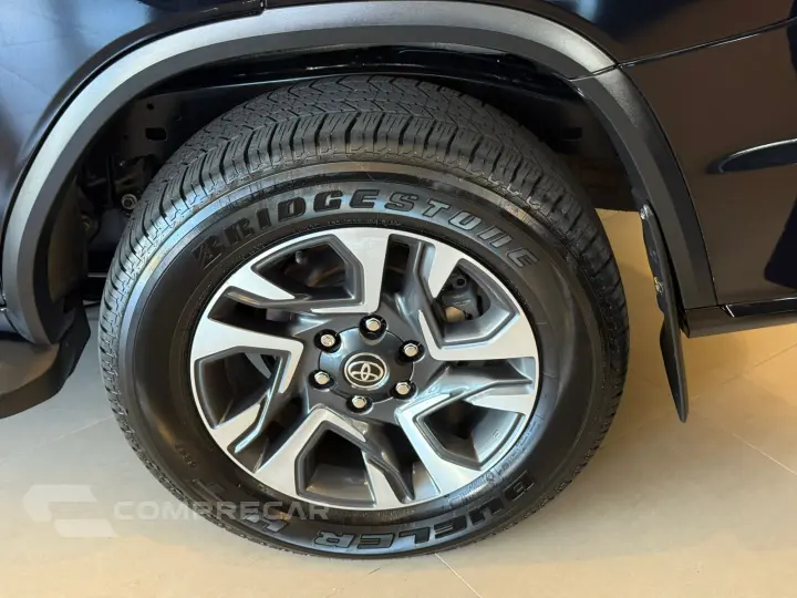 HILUX SW4 2.8 D-4d Turbo Diamond 7L 4X4