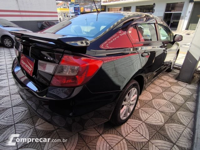 CIVIC - 1.8 LXS 16V 4P AUTOMÁTICO