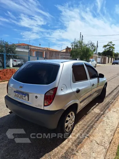 CELTA 1.0 MPFI Life 8V