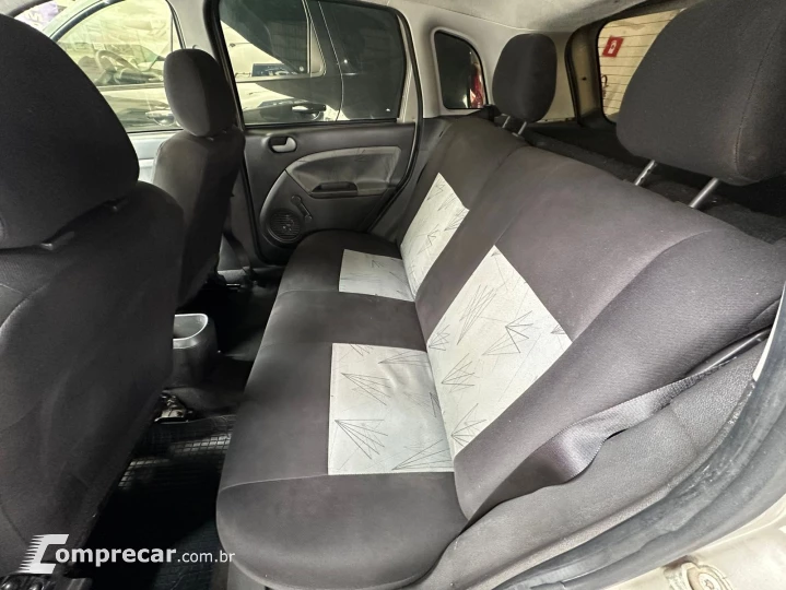 FIESTA 1.6 MPI Class Hatch 8V