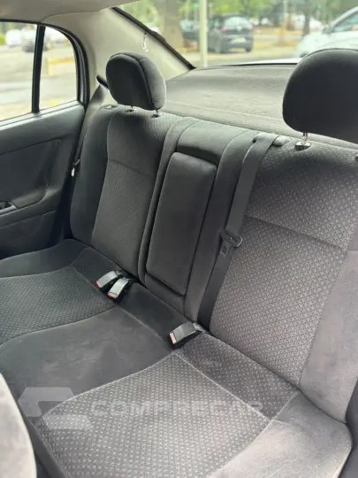 ASTRA 2.0 MPFI Advantage 8V