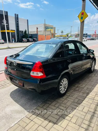 ETIOS 1.5 XLS Sedan 16V